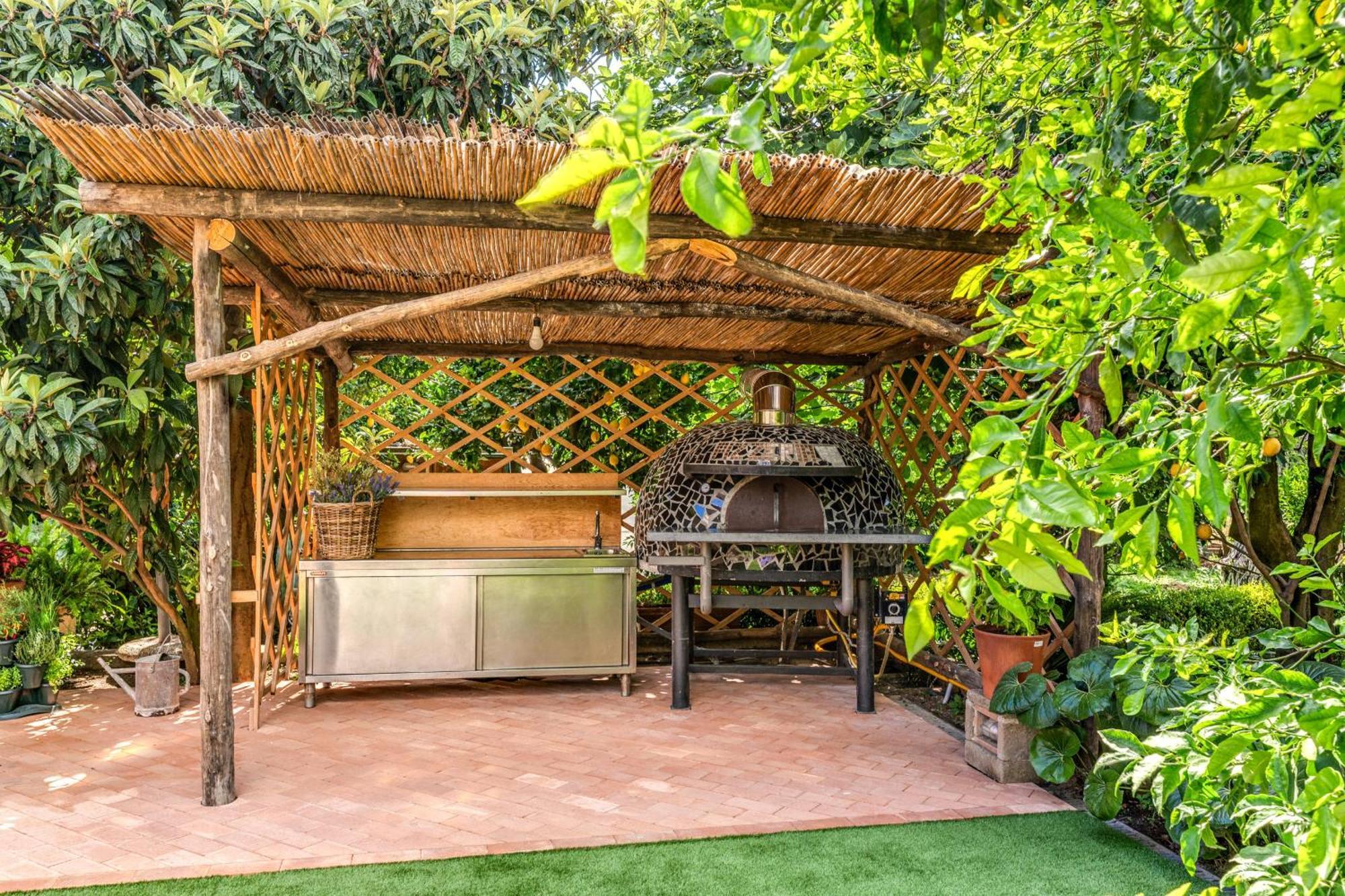 Villa Romantic Garden